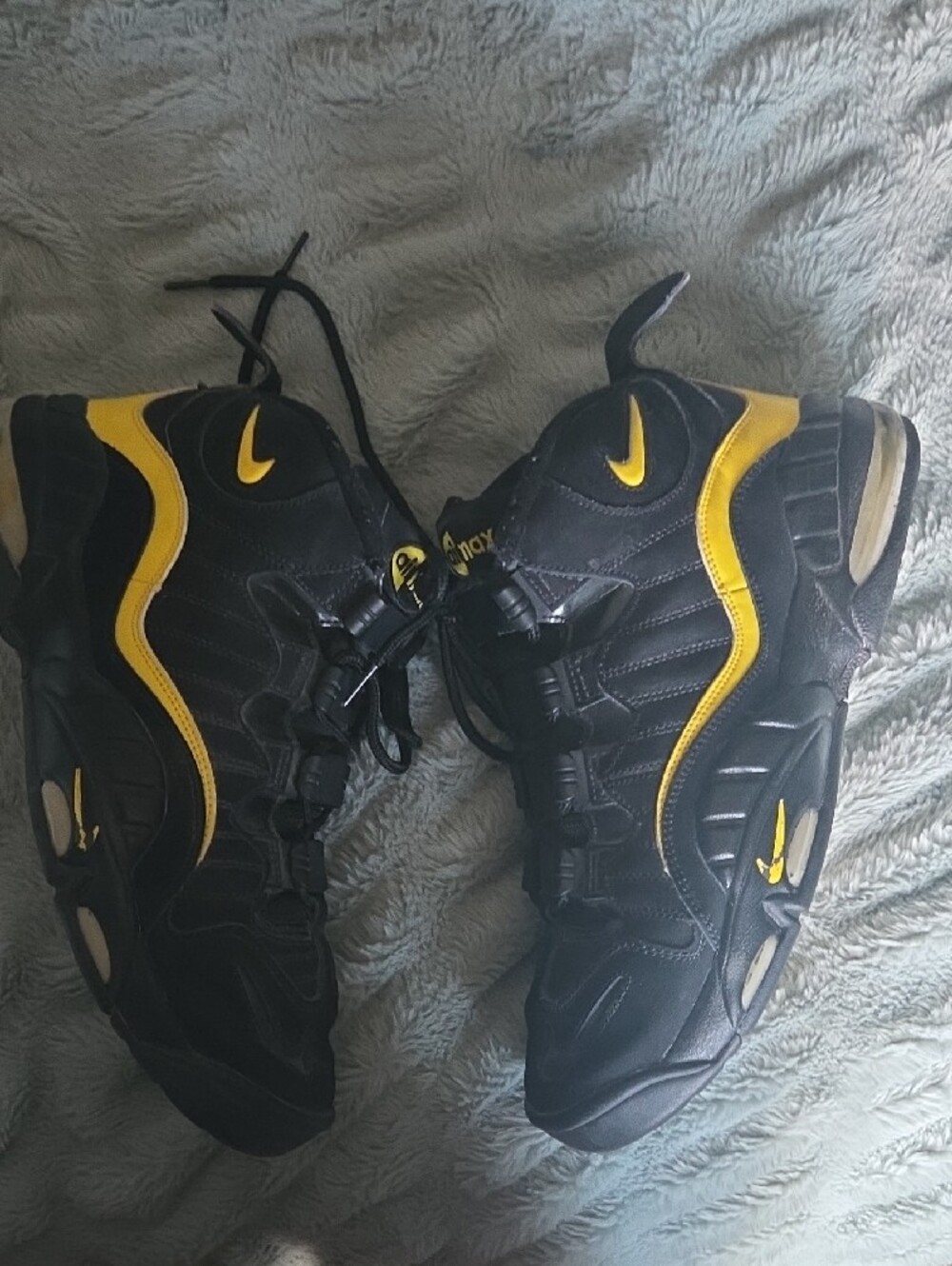 Nike Black Men’s Air Max Sensation Sneakers with Yellow Logo , Size 11. - Picture 5 of 6
